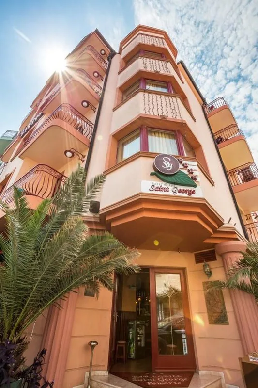Saint George Hotel & Medical Spa — hoofdfoto
