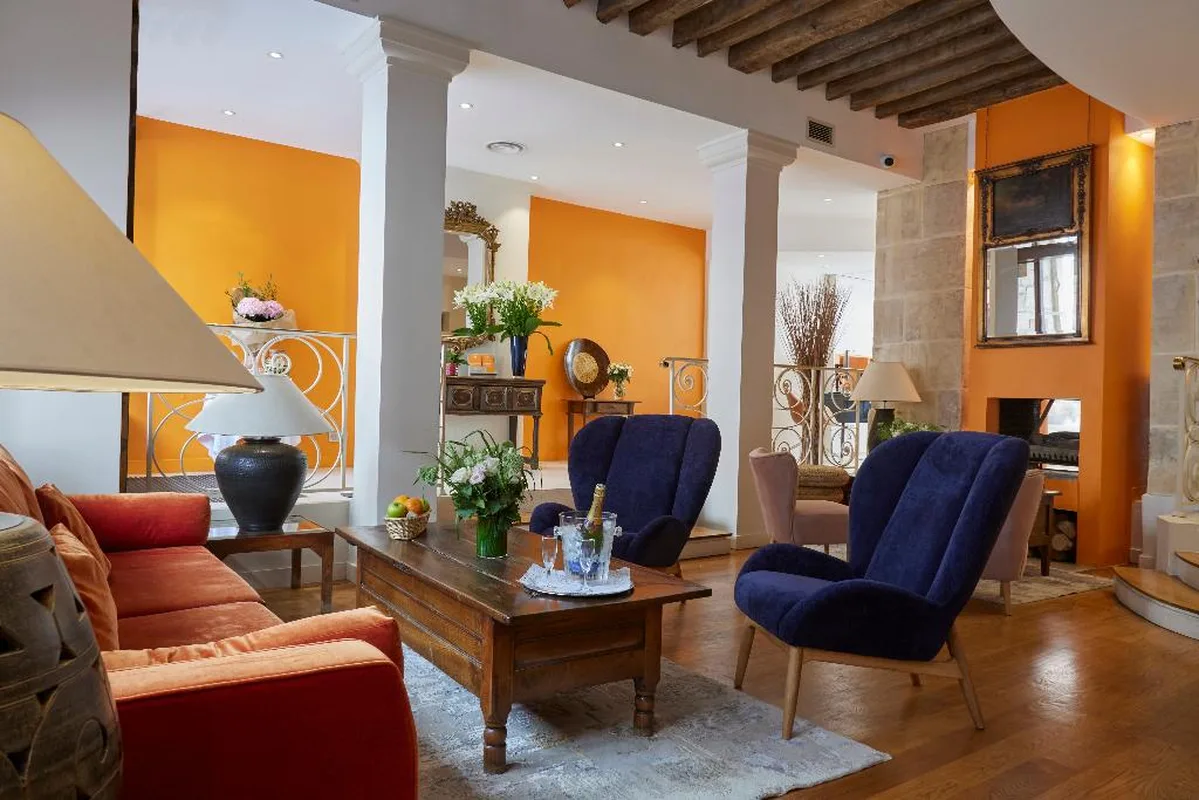 Le Clos Medicis — hoofdfoto