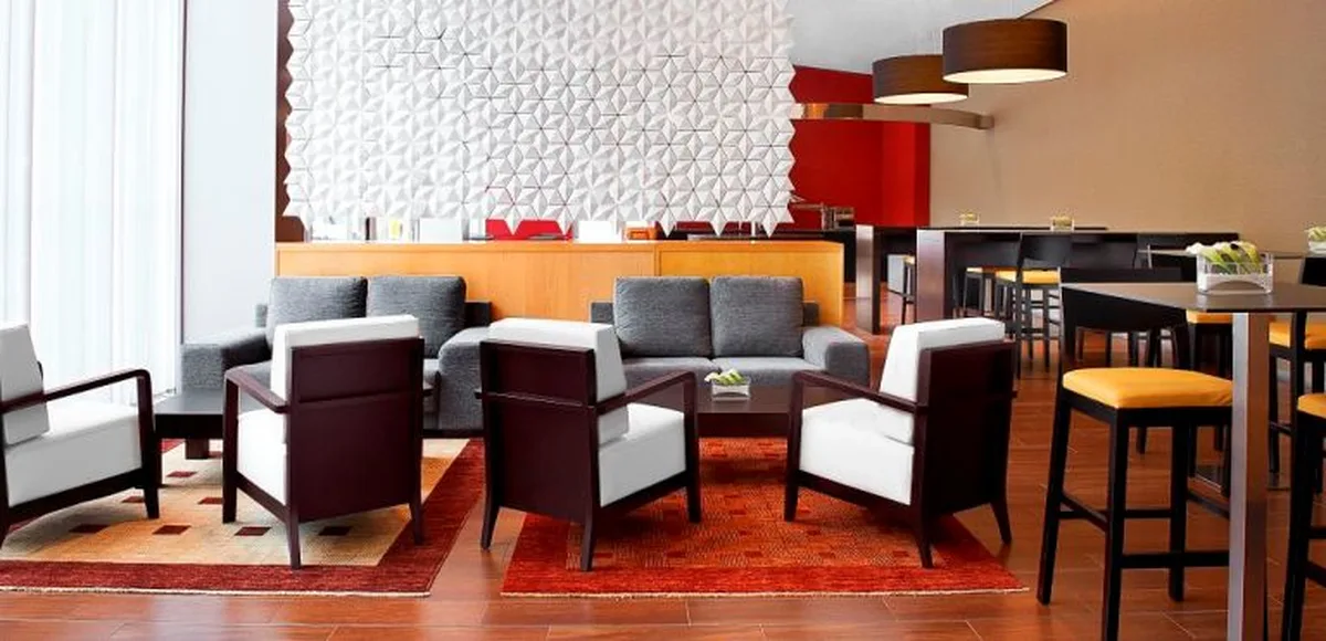 Four Points by Sheraton Barcelona Diagonal — hoofdfoto