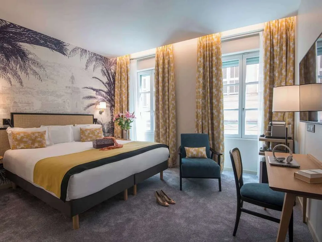 Hotel Mercure Nice Marche aux Fleurs — hoofdfoto