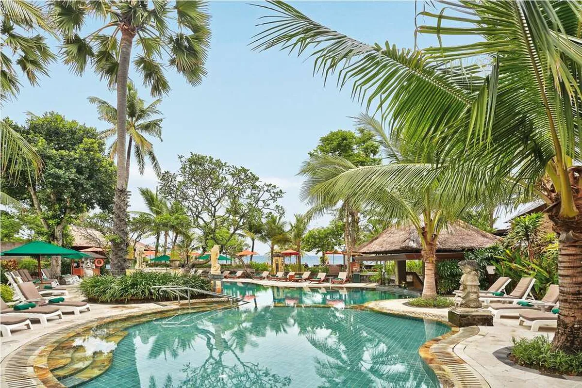Legian Beach Hotel — hoofdfoto