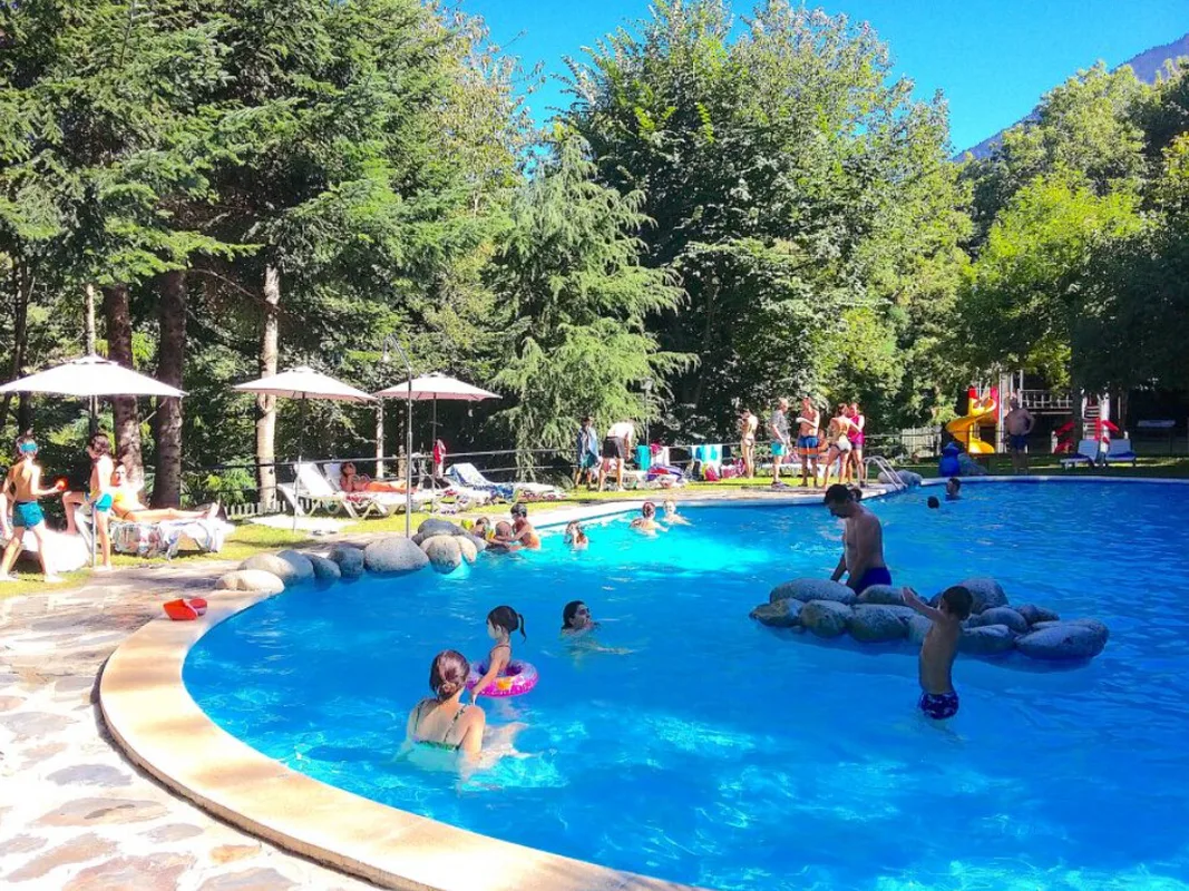 Bedura Park — hoofdfoto