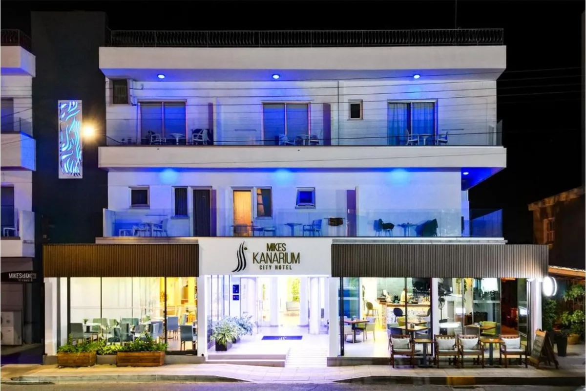 Mikes Kanarium City Hotel — hoofdfoto