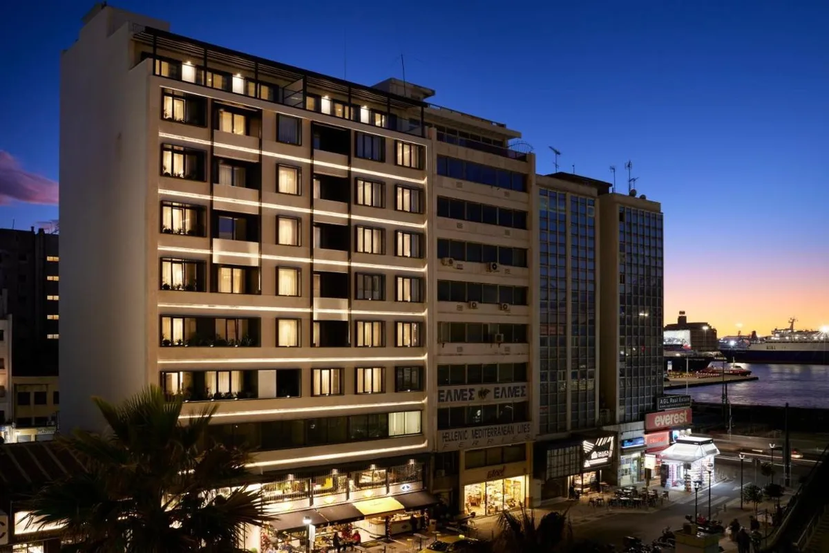 The Port Square Hotel — hoofdfoto