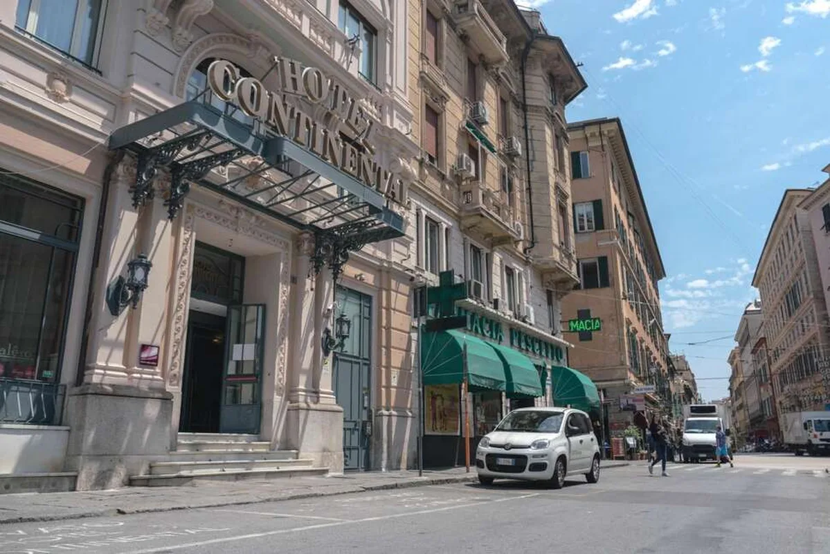 Continental Genova — hoofdfoto