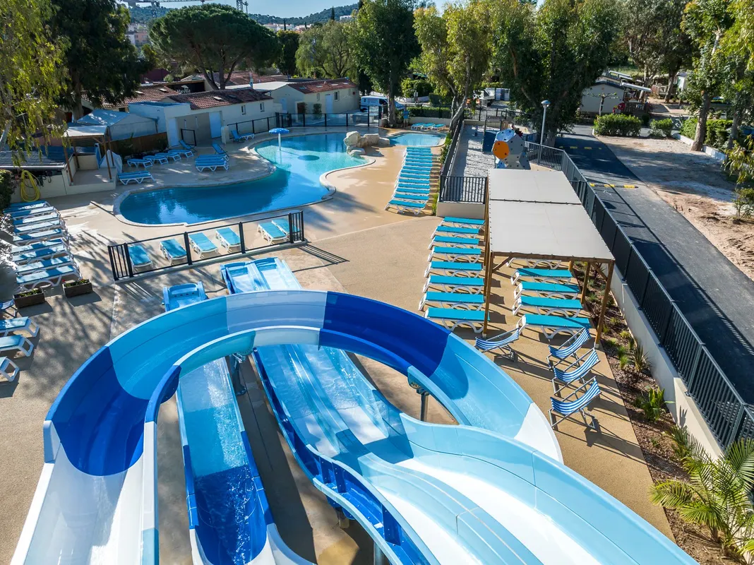 Camping La Presqu île St. Mandrier — hoofdfoto