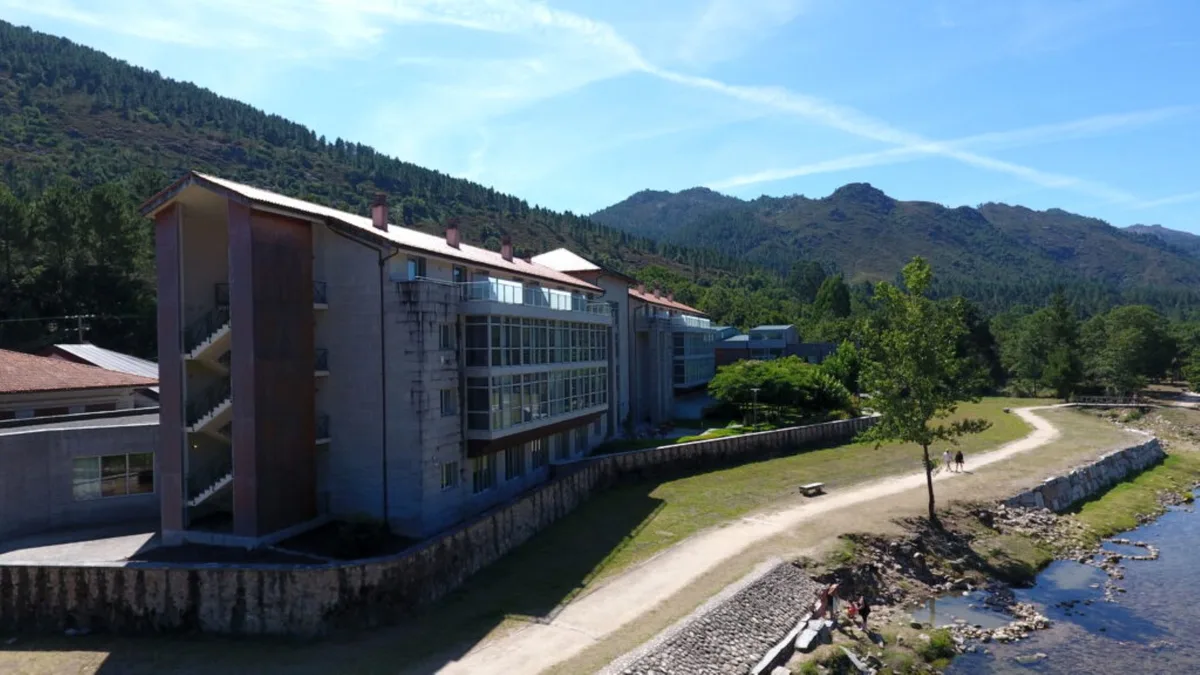 Lobios Caldaria Hotel Balneario — hoofdfoto
