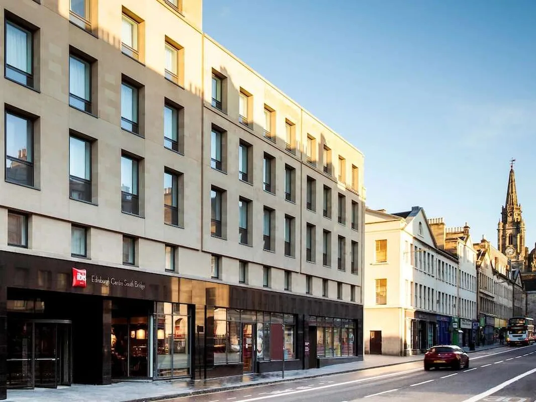 Hotel ibis Edinburgh Centre South Bridge - Royal Mile — hoofdfoto