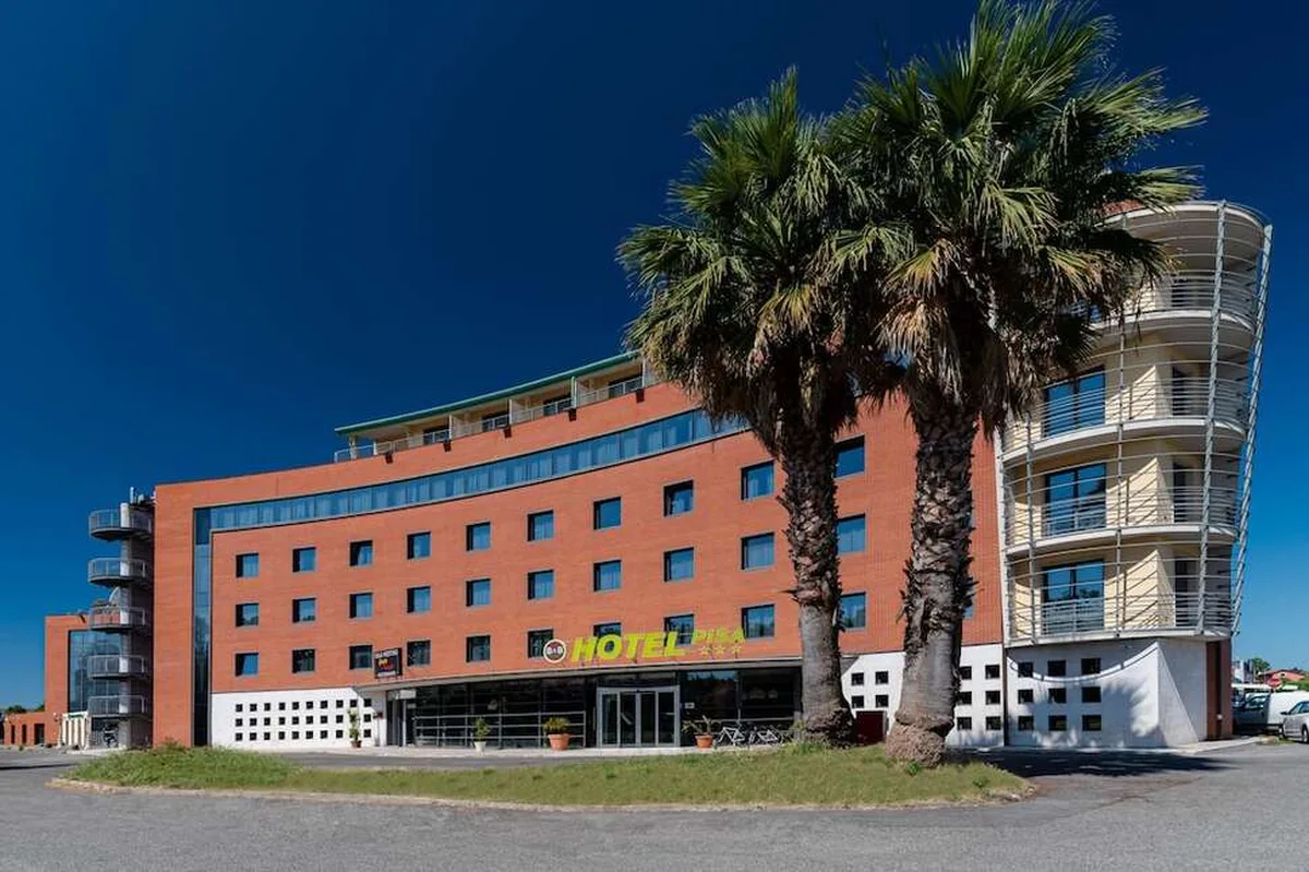 B&B HOTEL Pisa Airport — hoofdfoto