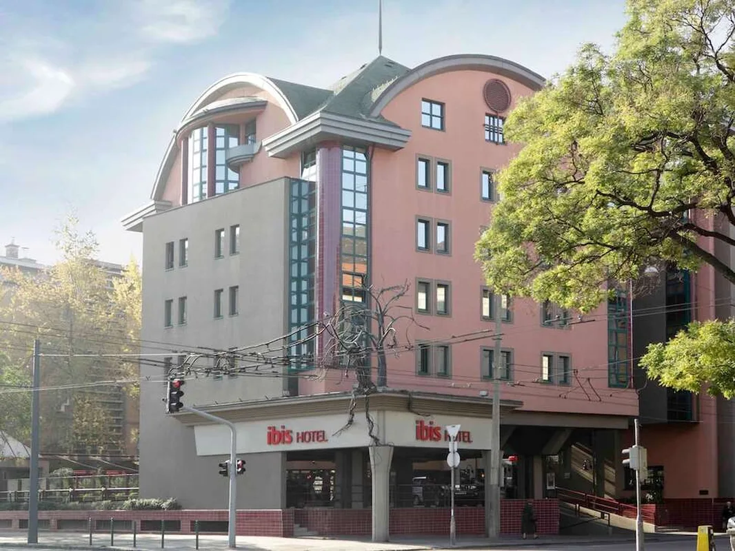Ibis Budapest Heroes Square — hoofdfoto