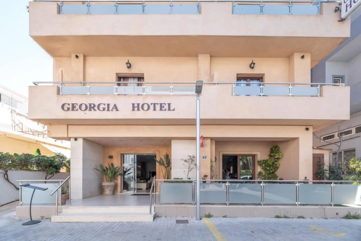 Georgia's Garden Hotel — hoofdfoto