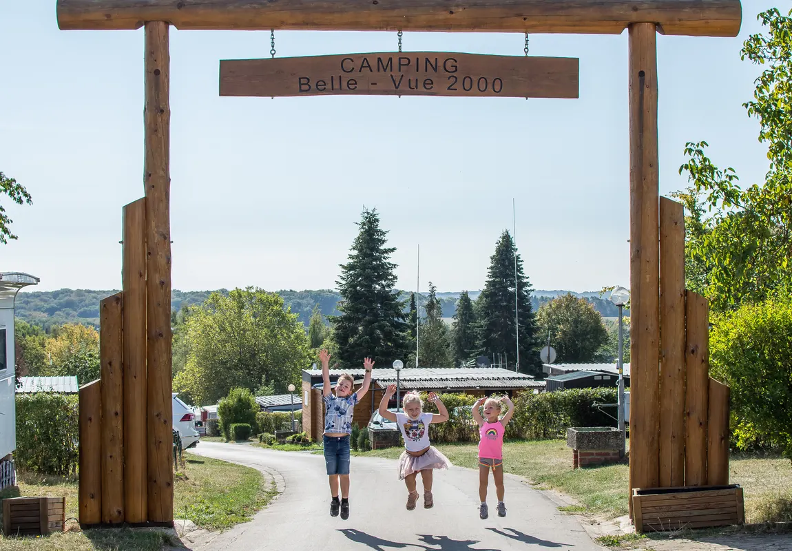 Camping Belle-vue 2000 — hoofdfoto