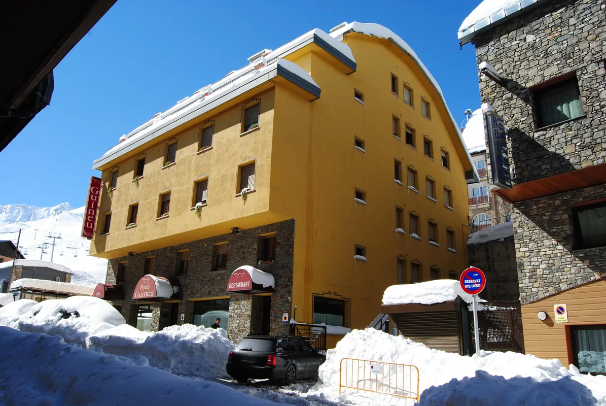 Hotel Guineu — hoofdfoto