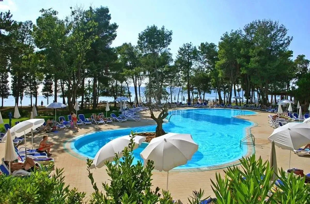 Hotel Aurora Plava Laguna, hoofdfoto