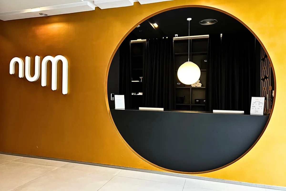 Num Hotel — hoofdfoto