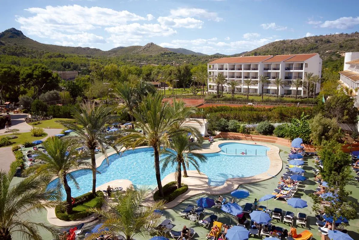 Beach Club Font de Sa Cala — hoofdfoto