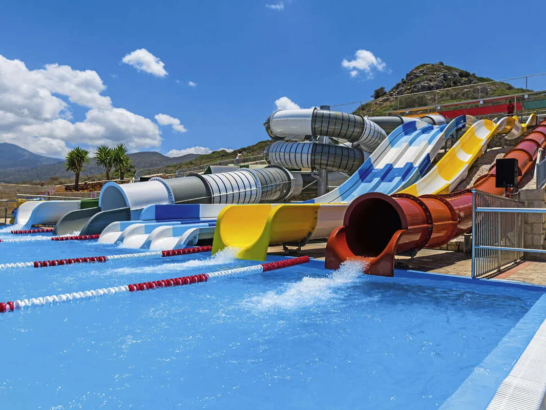 Grand Hotel Holiday Resort — hoofdfoto