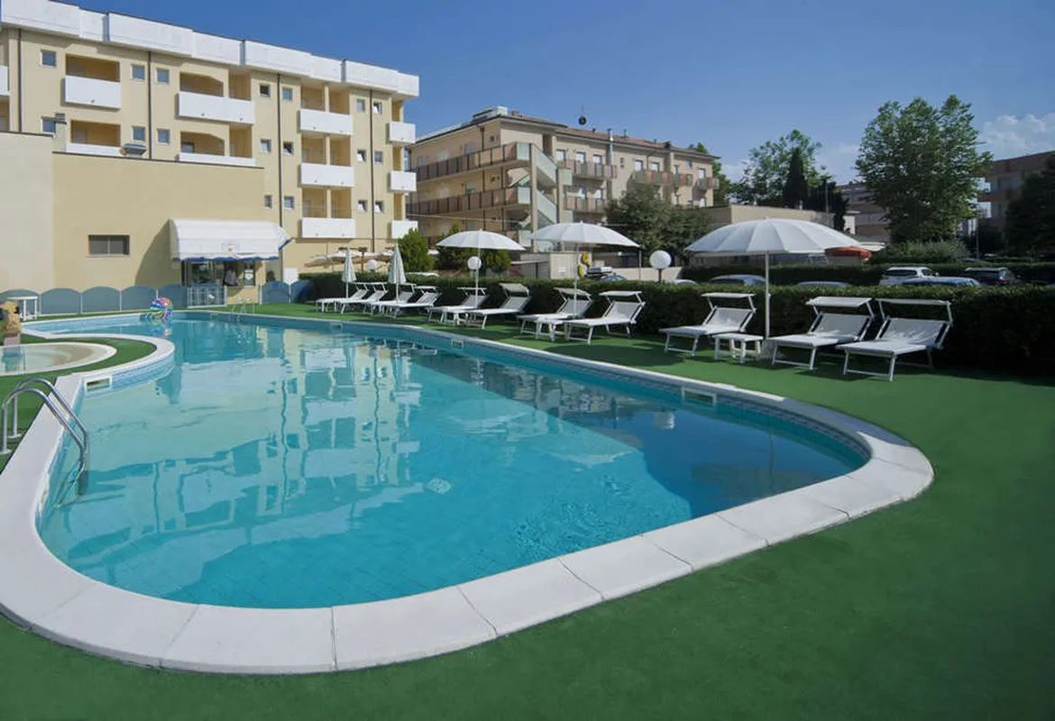 Park Hotel Serena — hoofdfoto