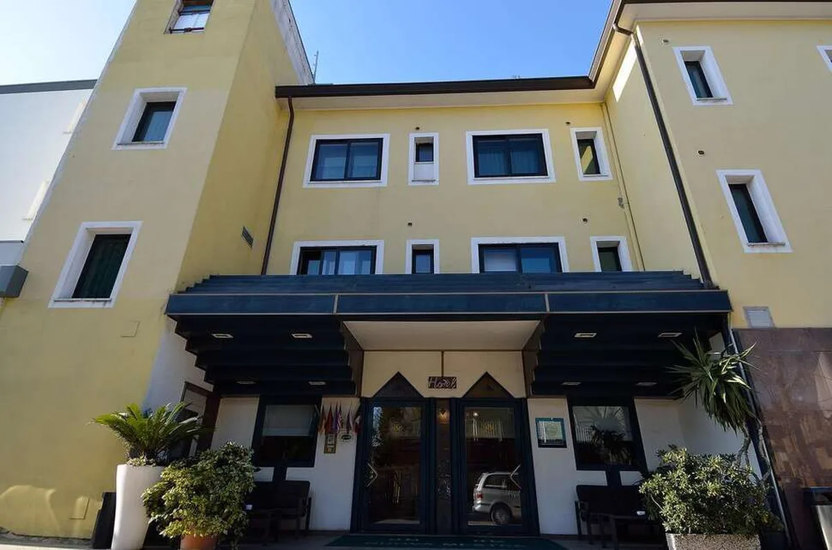 Hotel Nuova Mestre — hoofdfoto