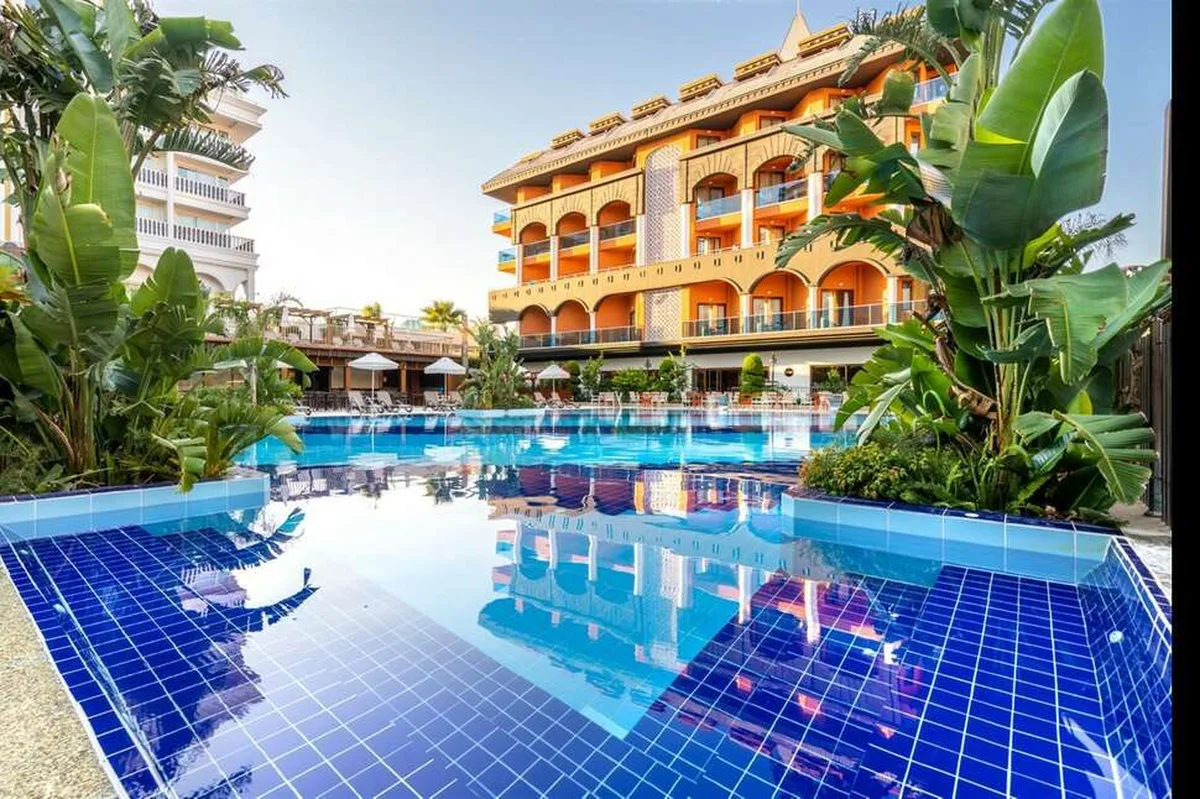 Side Orange Palace — hoofdfoto