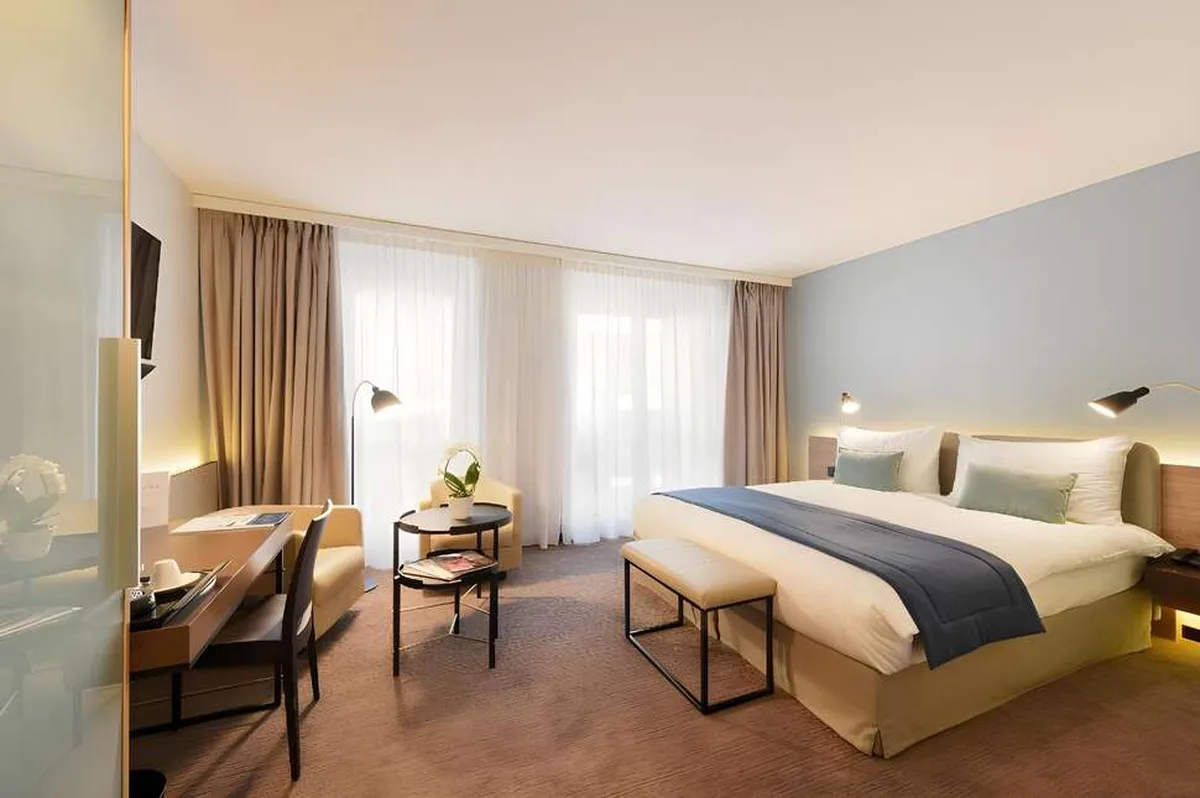 Astra Hotel Vevey — hoofdfoto