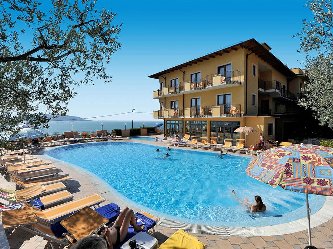 Village Hotel Piccolo Paradiso — hoofdfoto