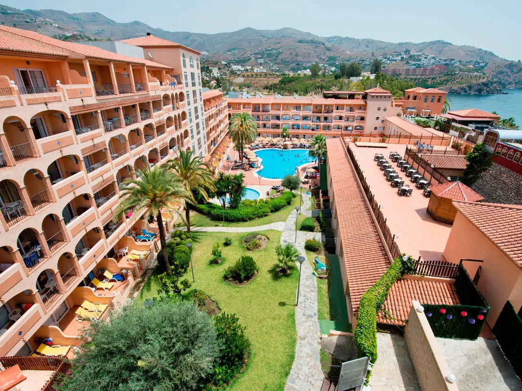 Hotel Bahia Tropical — hoofdfoto