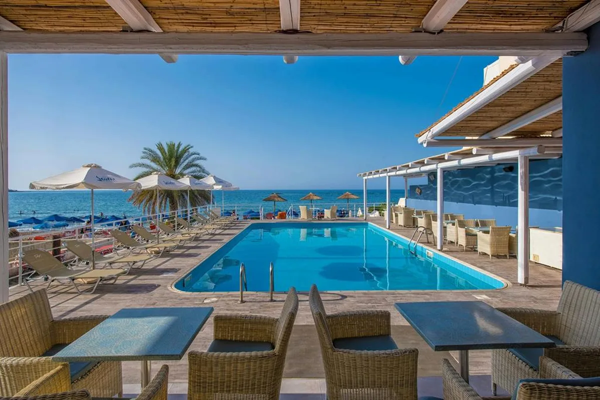 Stalis Hotel — hoofdfoto