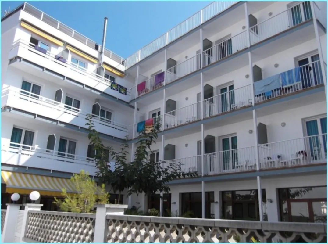 Hotel Simeon — hoofdfoto