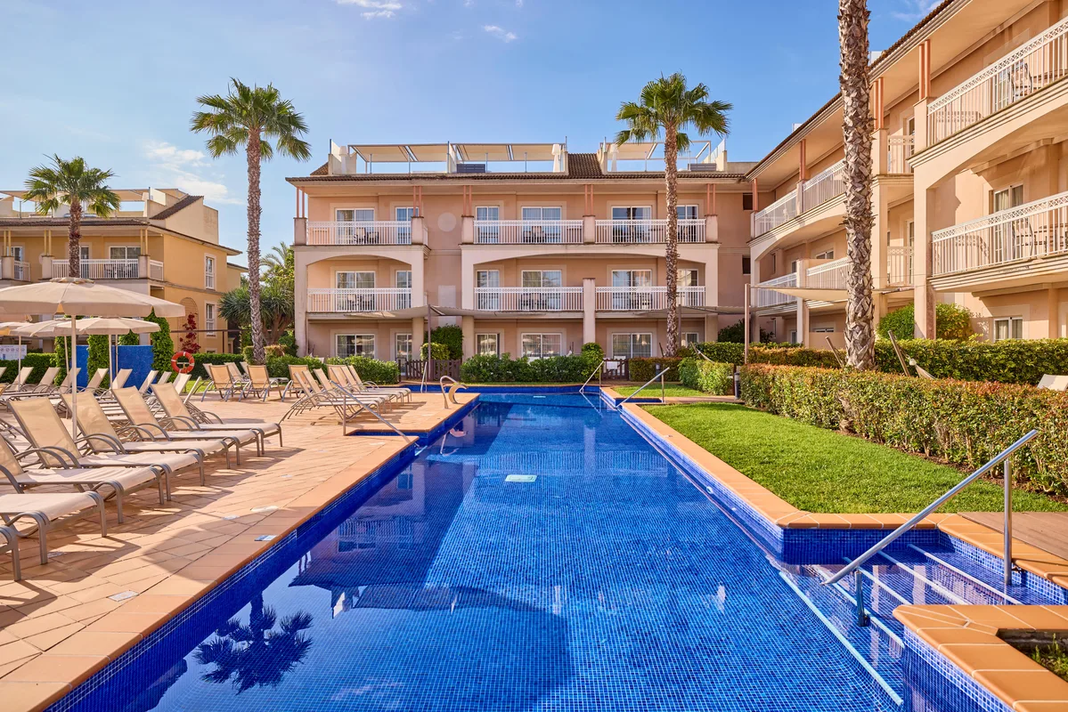 Aparthotel Zafiro Ca'n Picafort — hoofdfoto