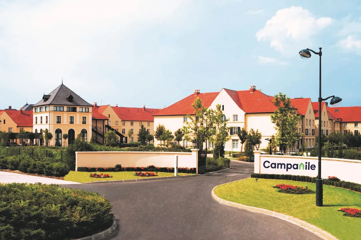 Hotel Campanile Val de France — hoofdfoto