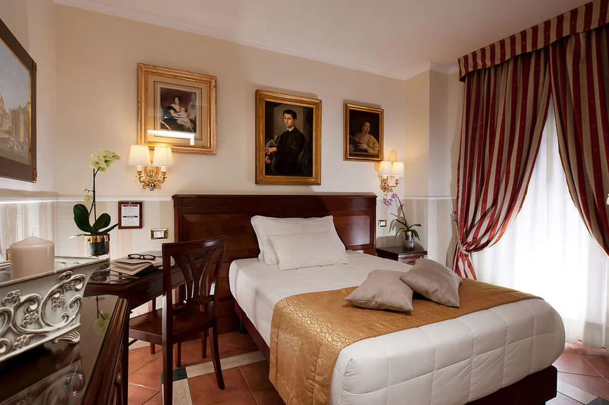 Hotel Des Artistes — hoofdfoto
