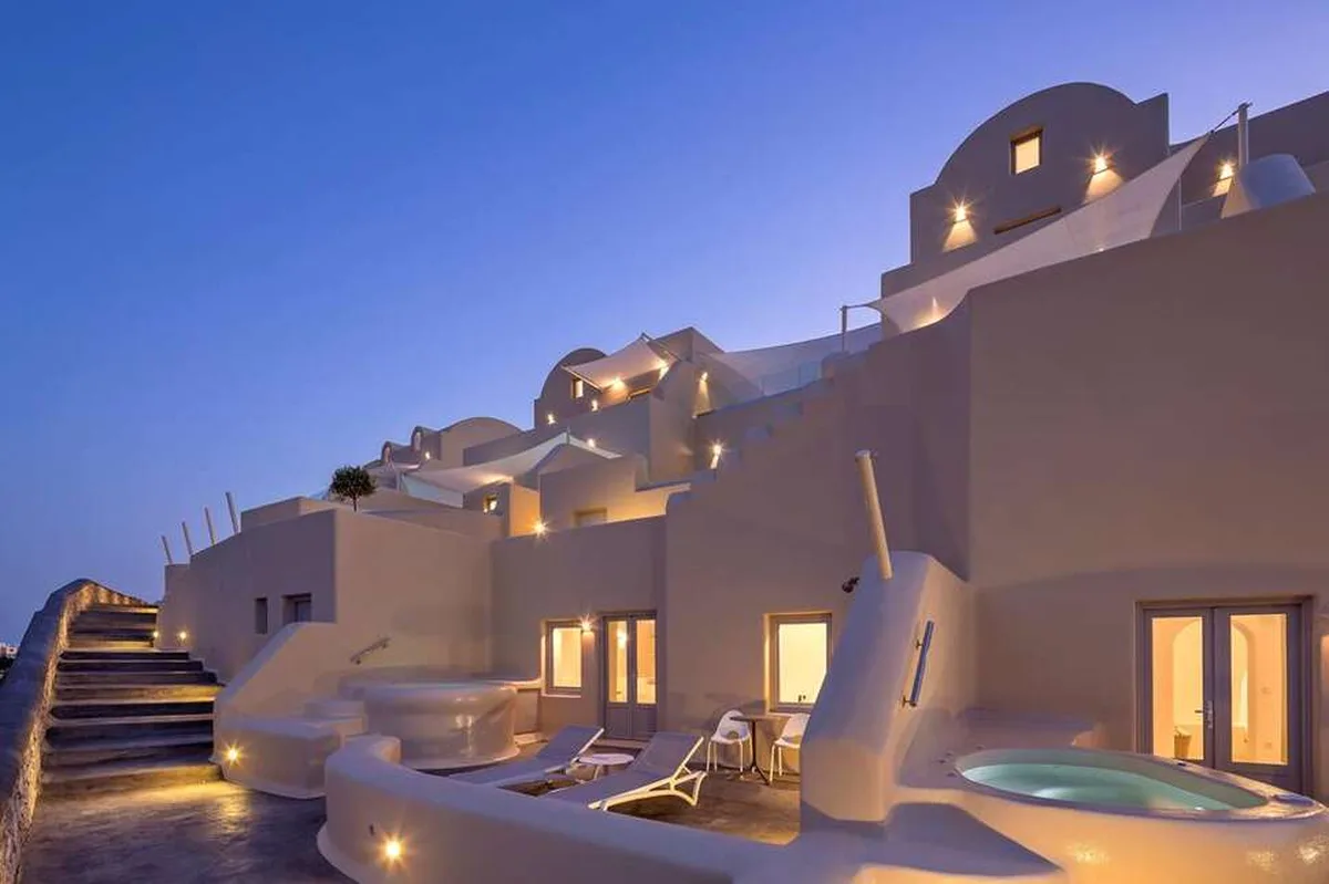 Skyfall Suites — hoofdfoto