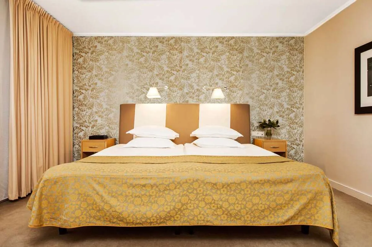 Elite Hotel Savoy — hoofdfoto