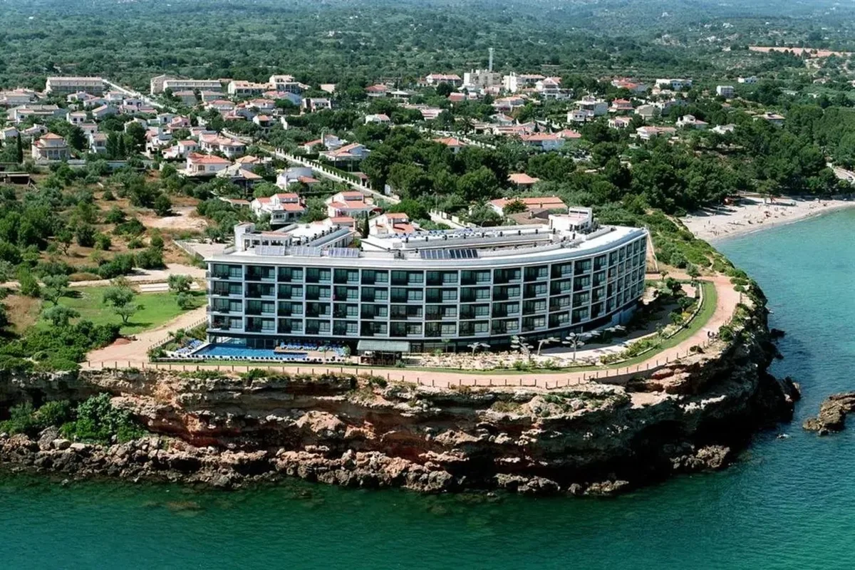 FERGUS Cap Roig, hoofdfoto