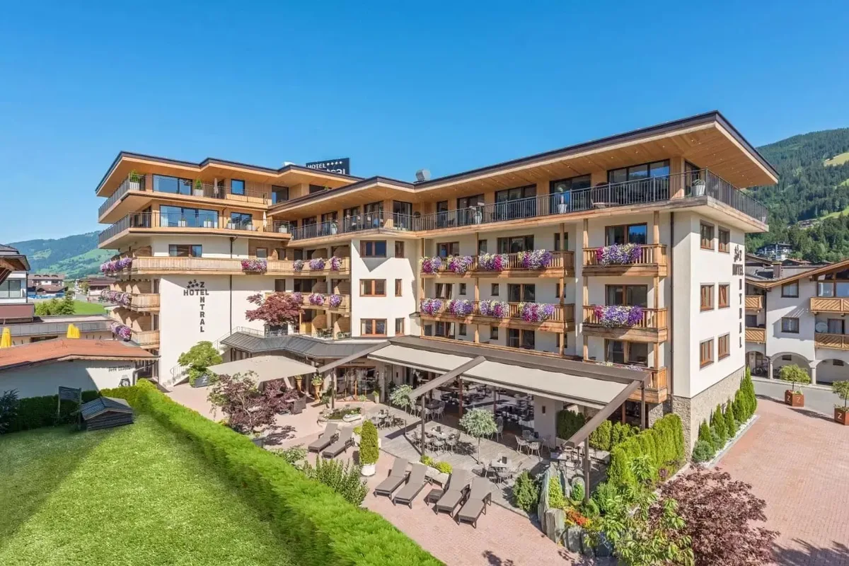 Hotel Zentral — hoofdfoto