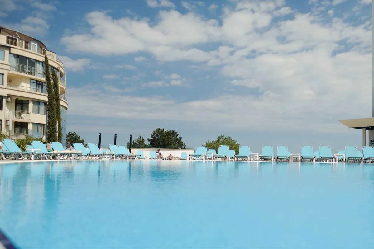 Astoria Mare — hoofdfoto