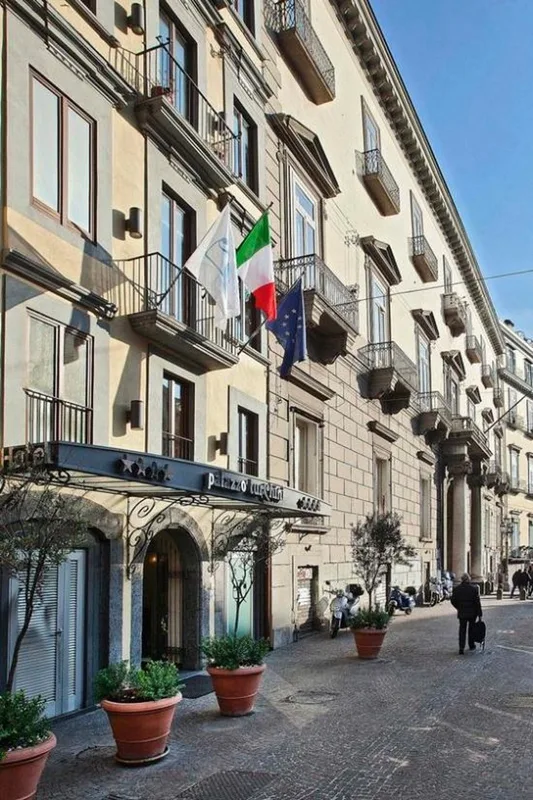 Palazzo Turchini, hoofdfoto