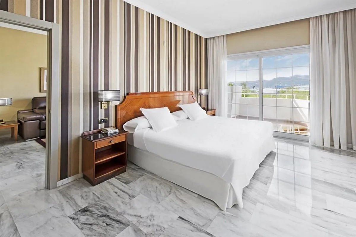 Elba Motril Beach & Business Hotel — hoofdfoto