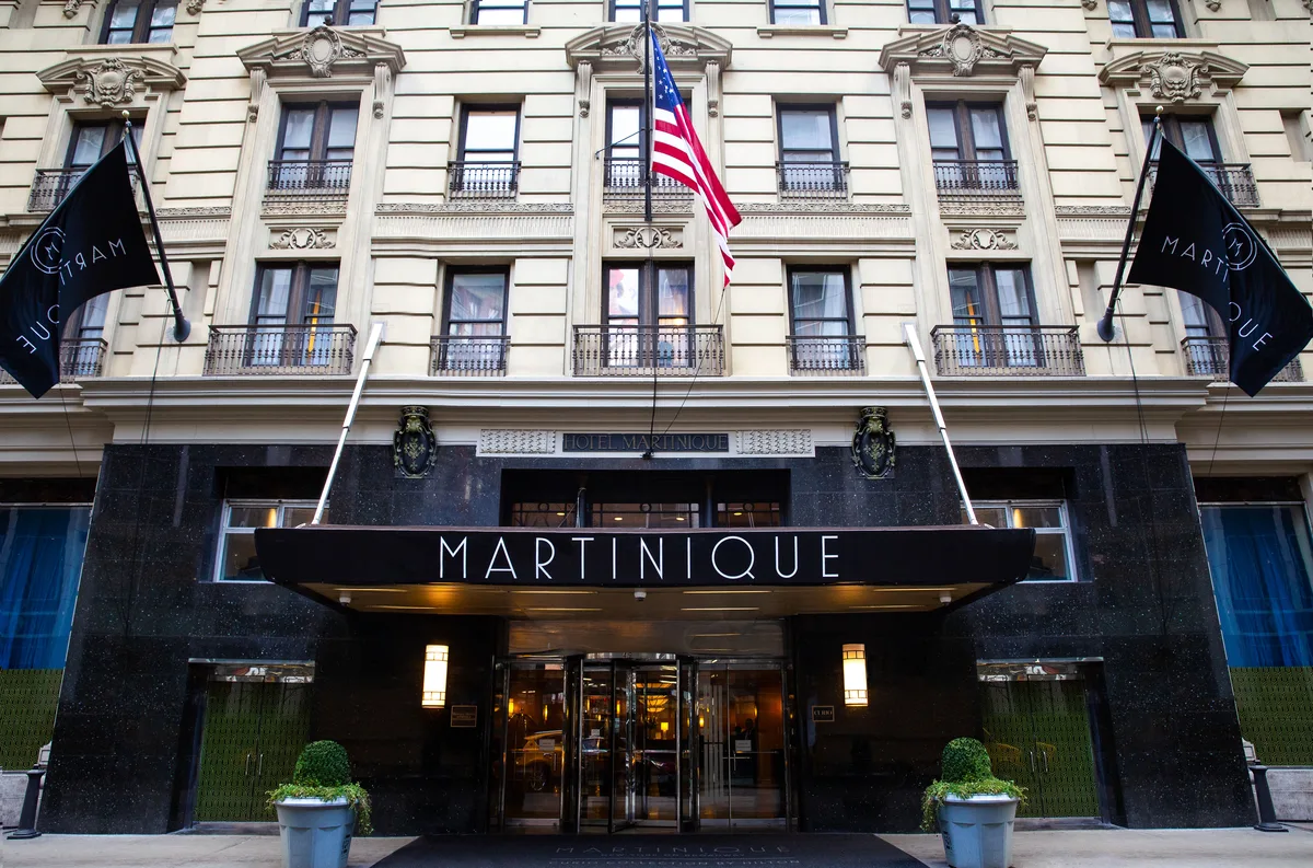 Hotel Martinique New York on Broadway, Curio Collection by Hilton — hoofdfoto
