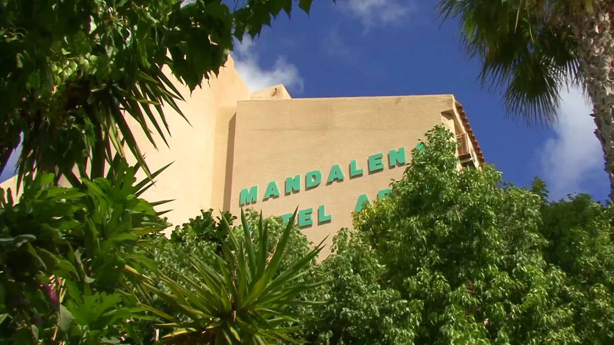 Mandalena Hotel Apartments — hoofdfoto