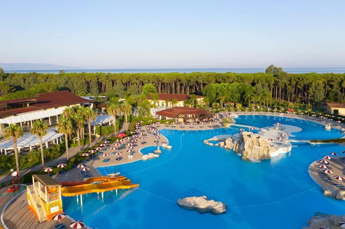 Resort Hotel Falkensteiner Club Funimation Garden Calabria — hoofdfoto