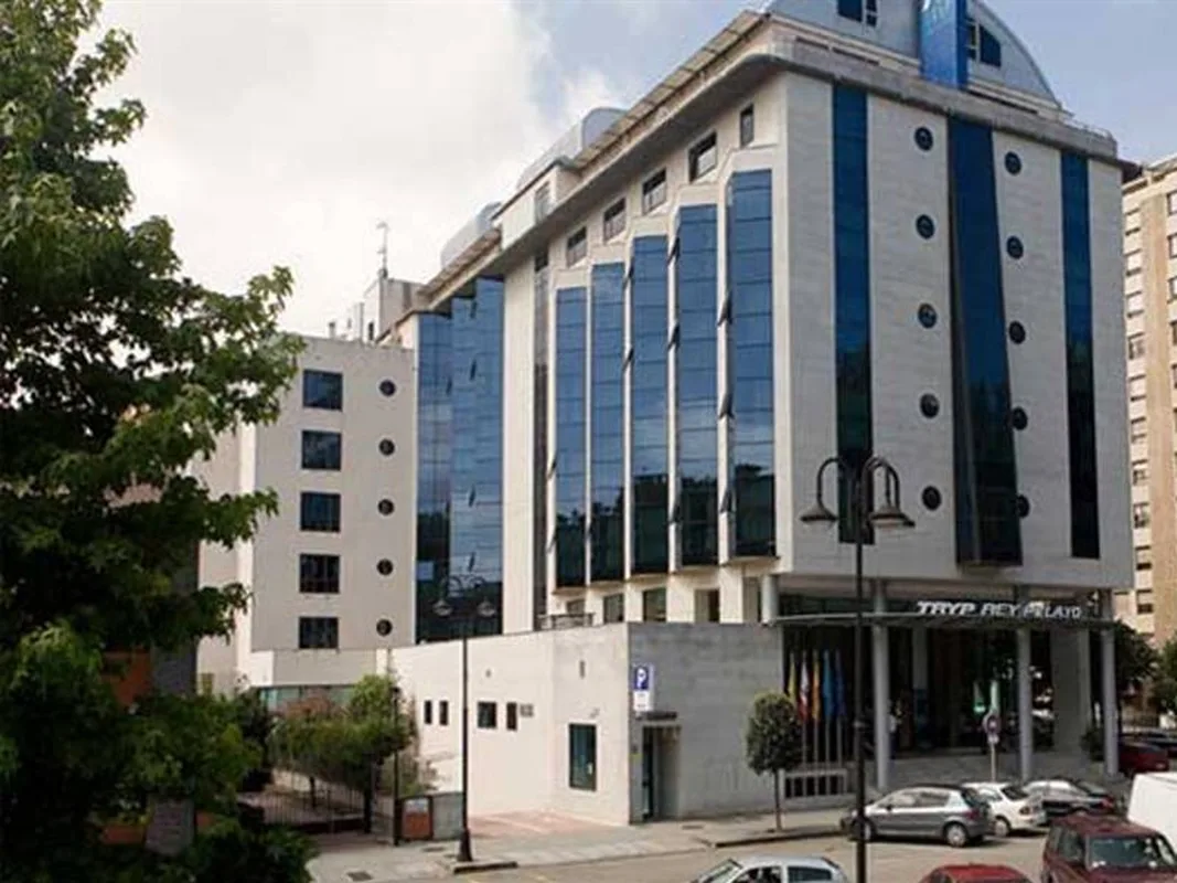 Hotel Zentral Gijón Rey Pelayo — hoofdfoto