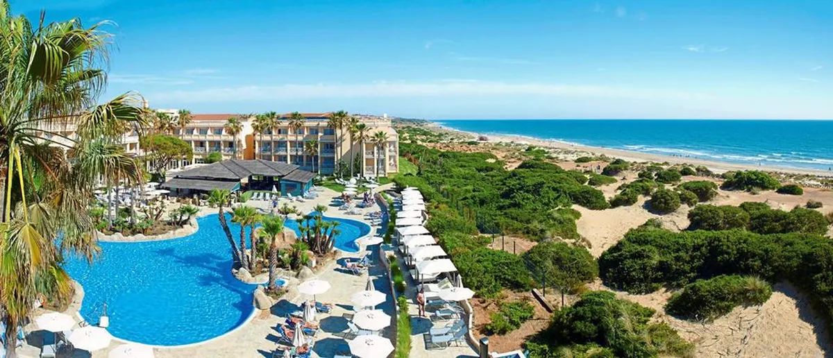 Hipotels Playa la Barrosa — hoofdfoto