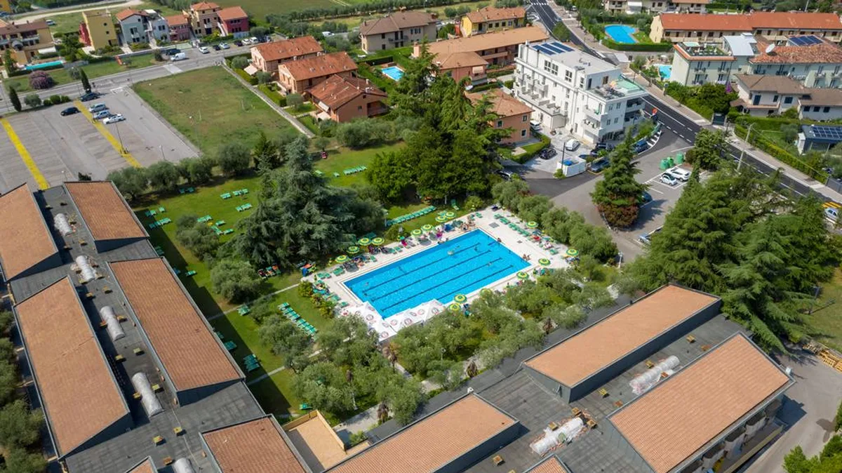 Park Hotel Oasi — hoofdfoto
