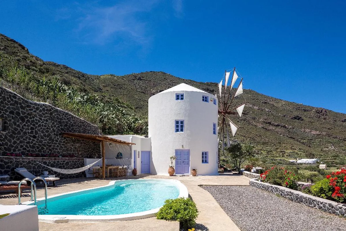 Windmill Villas, hoofdfoto
