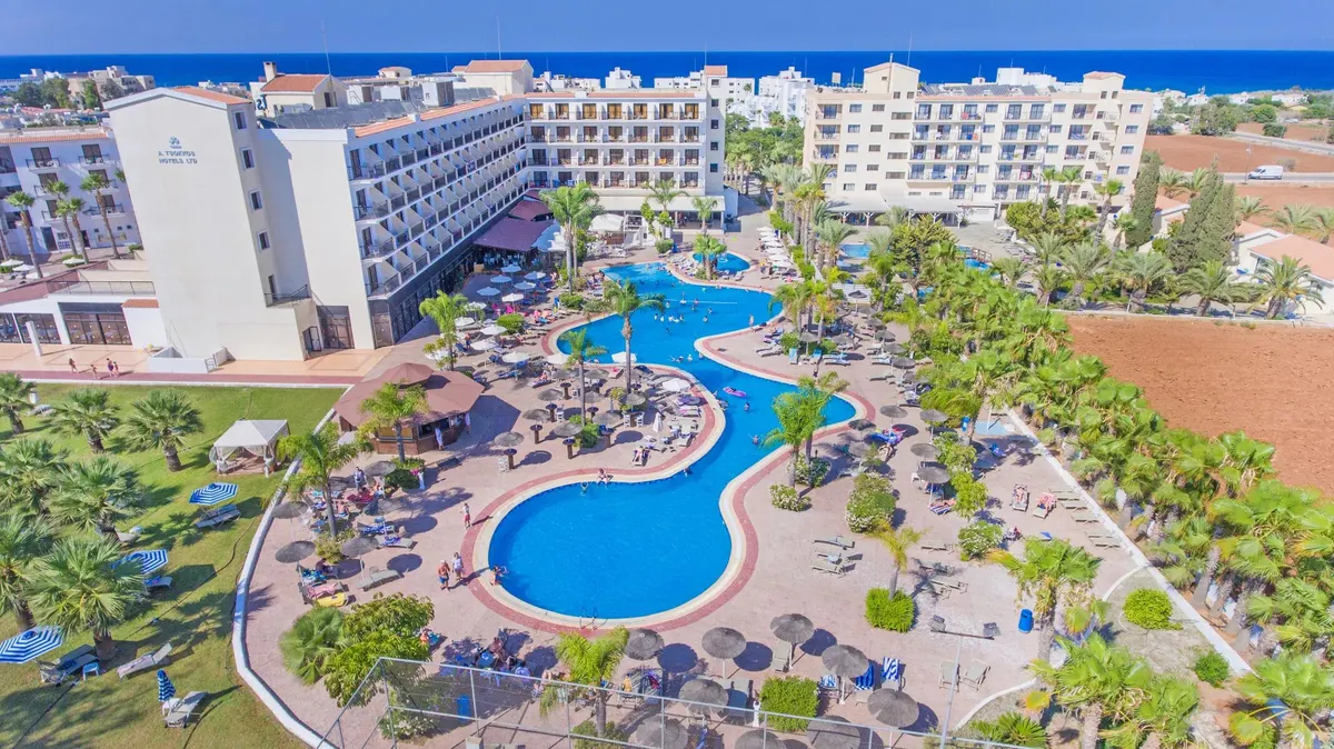 Tsokkos Gardens Hotel — hoofdfoto