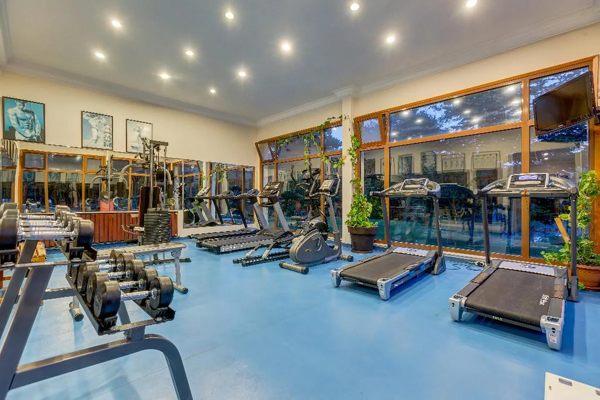 Buyuk Abant Oteli & Kongre Merkezi — hoofdfoto