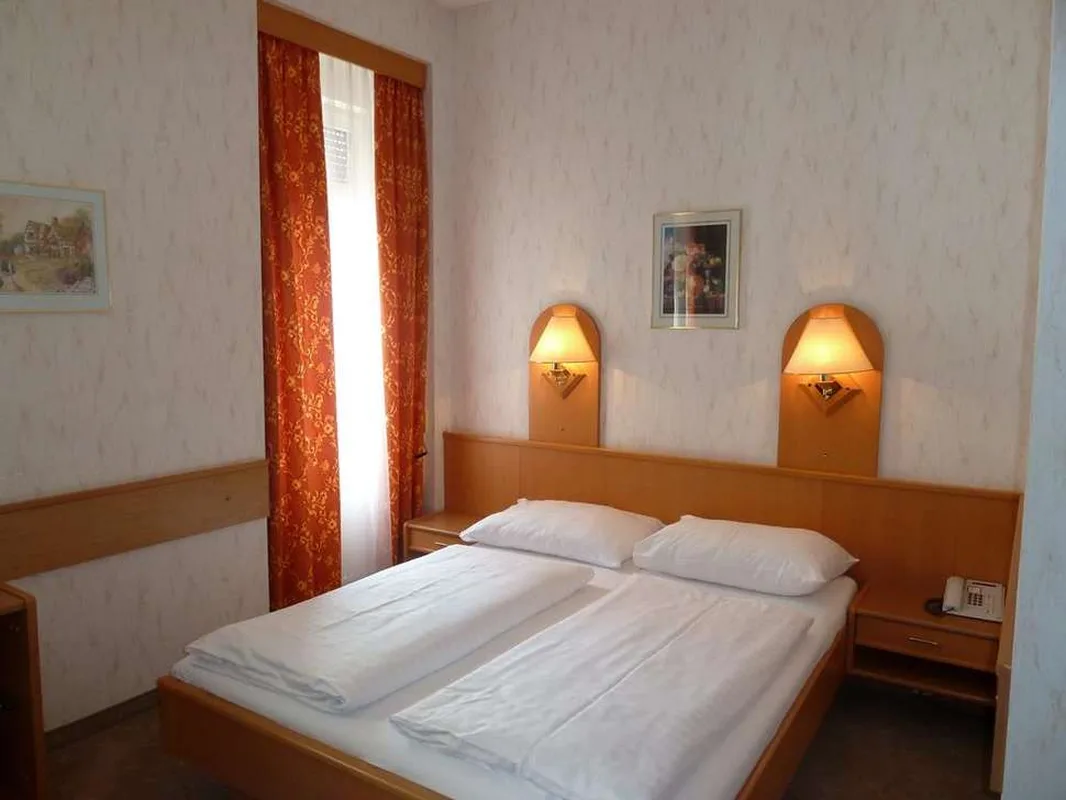 Hotel Admiral — hoofdfoto