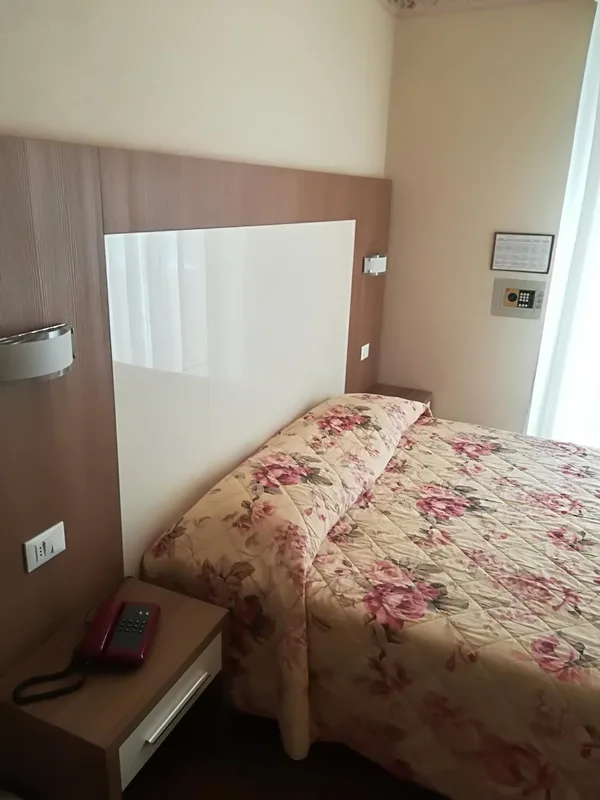 Hotel Rondinella — hoofdfoto